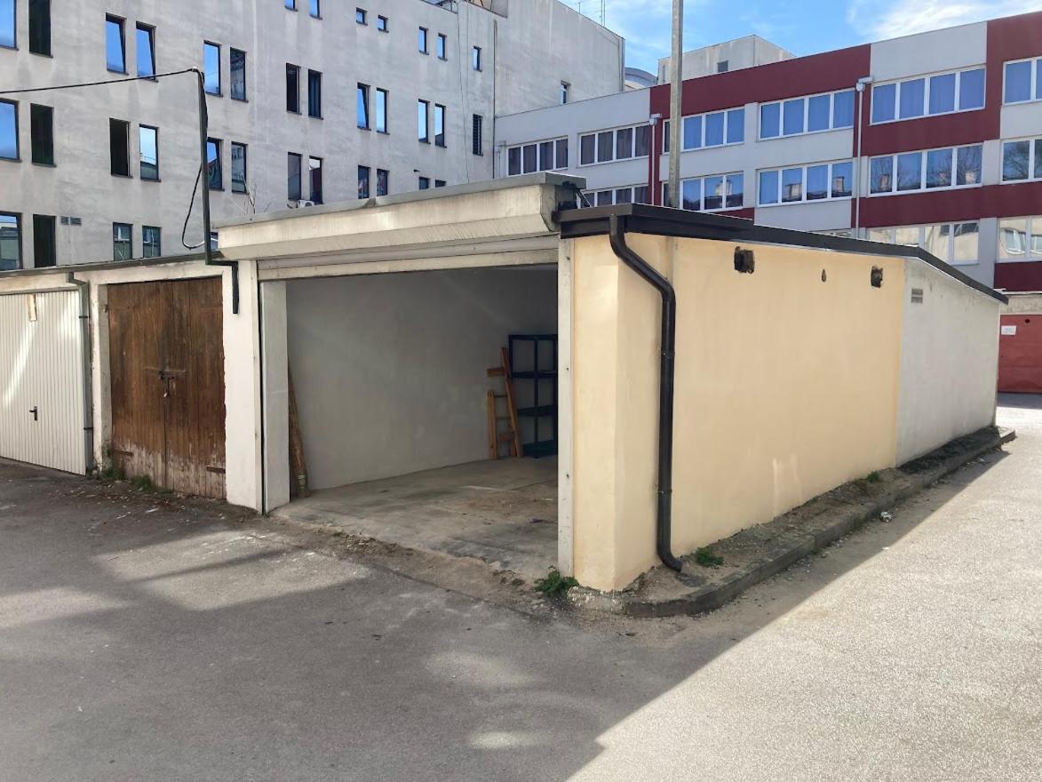 Penthouse Stan 80M2, Terasa 36M2, Garaza... Centar Banja Luke - Gradski Park بانيا لوكا المظهر الخارجي الصورة