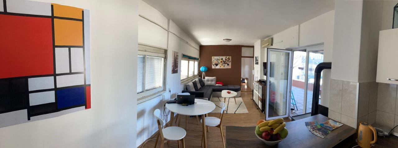 Penthouse Stan 80M2, Terasa 36M2, Garaza... Centar Banja Luke - Gradski Park بانيا لوكا المظهر الخارجي الصورة